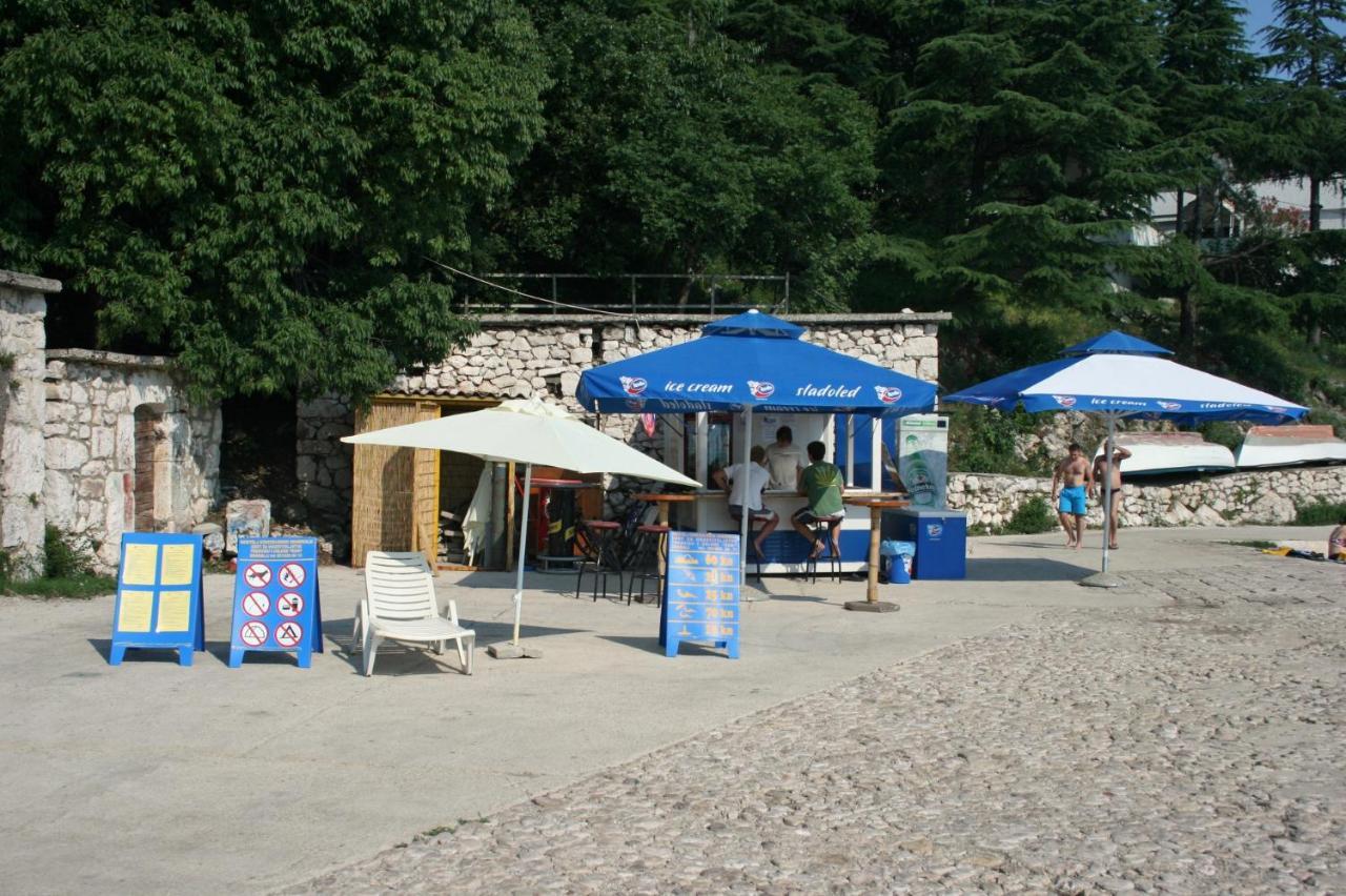 Apartments With A Parking Space Dramalj, Crikvenica - 5592 Exterior photo