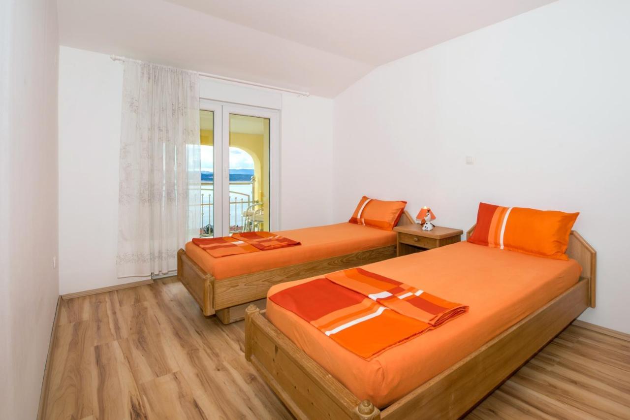 Apartments With A Parking Space Dramalj, Crikvenica - 5592 Exterior photo